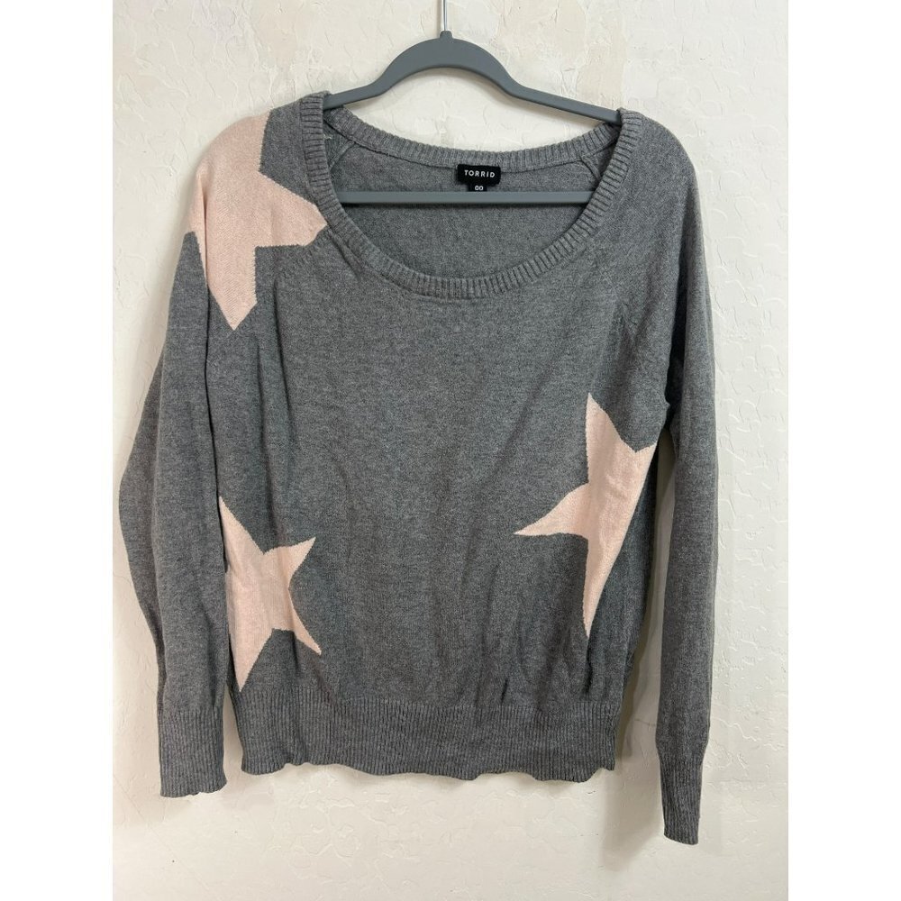 Torrid 00 (US 10) Grey Sweater Pink Star Theme Crewneck Fitted Heather Grey Ligh